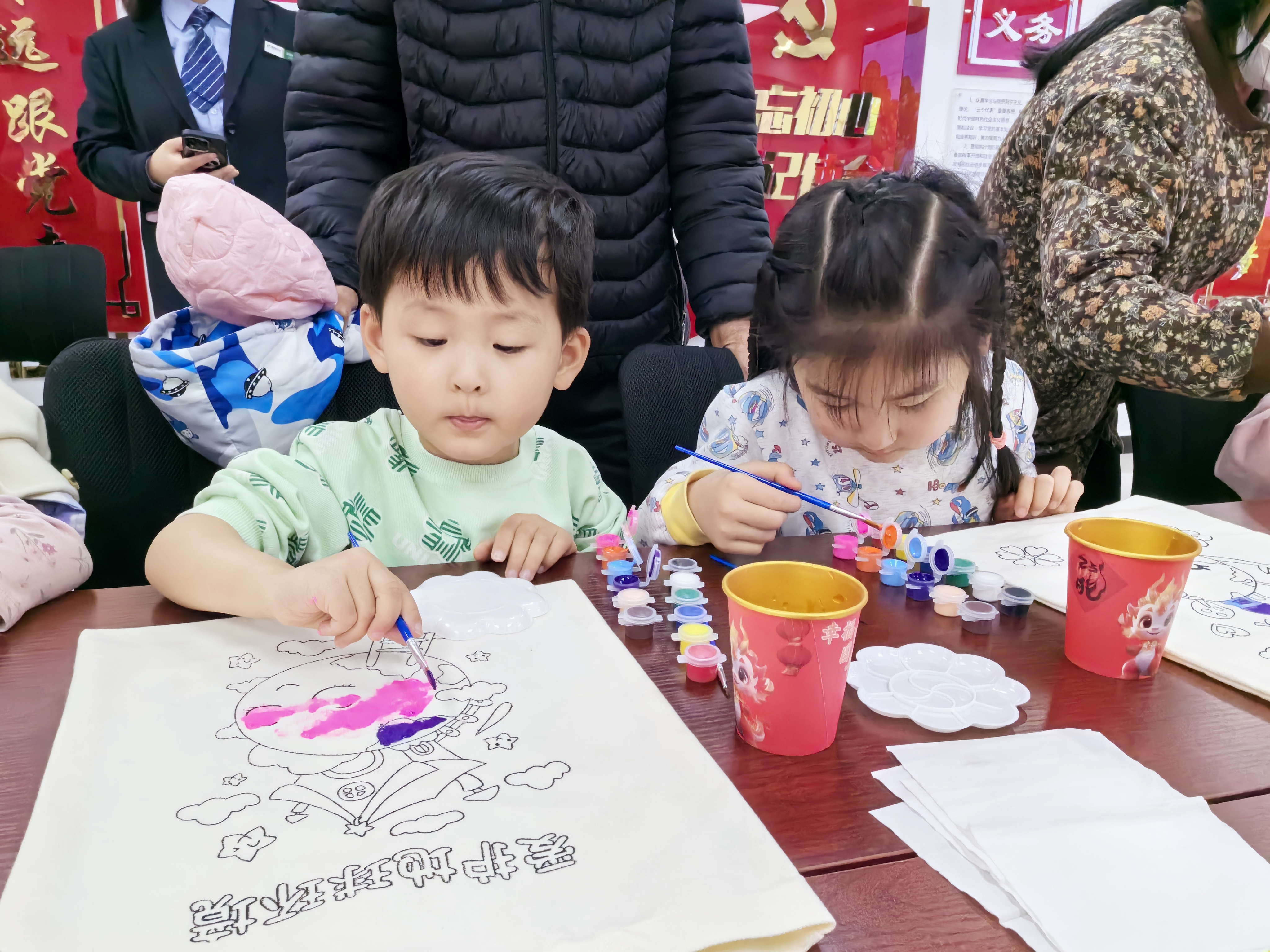 和美睦鄰+ | 隆泰物業(yè)綠色家園植樹節(jié)活動(dòng)精彩有你(圖8)