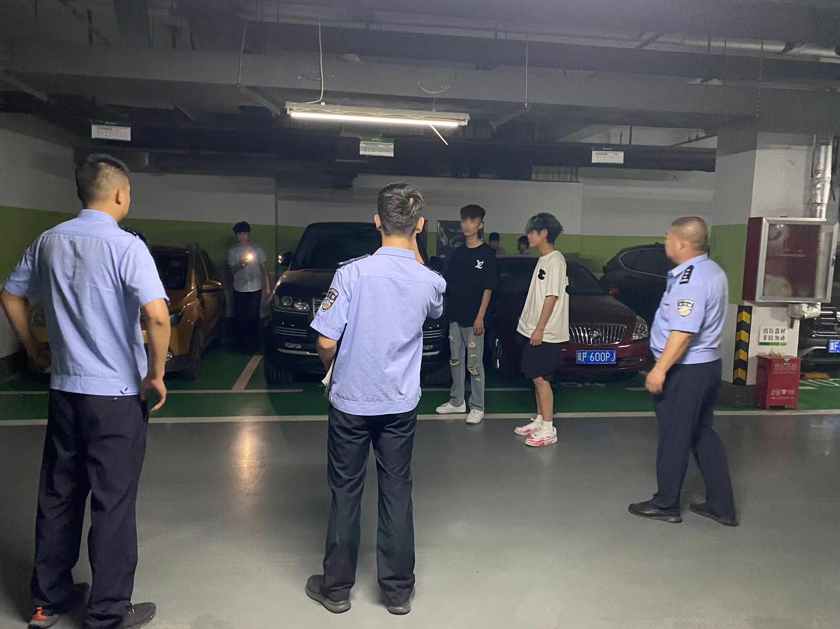 隆泰物業(yè)秩序團隊先后阻止二次盜竊事件 保障社區(qū)安寧和諧(圖1)